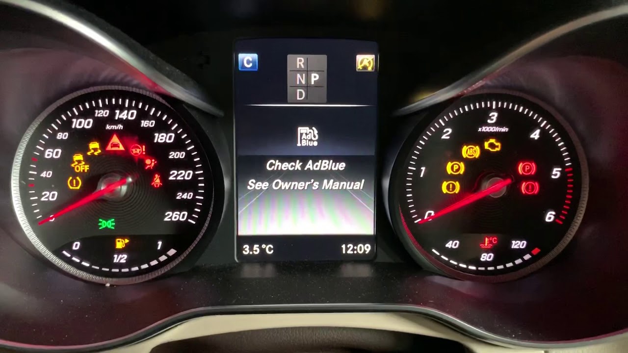 Удаление системы впрыска DEF AdBlue в Mercedes GLC250 за 2 минуты (легковые автомобили и фургоны)...