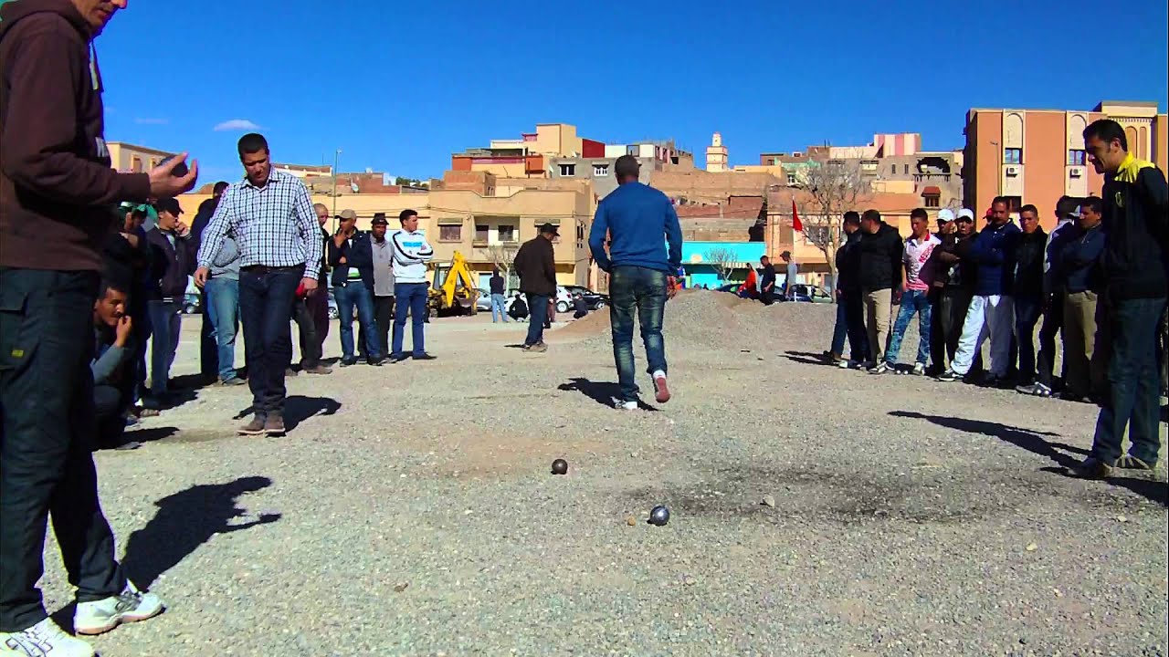 concours à MIDELT pour honorer HAJJI et HSAYN  le 8/3/2015