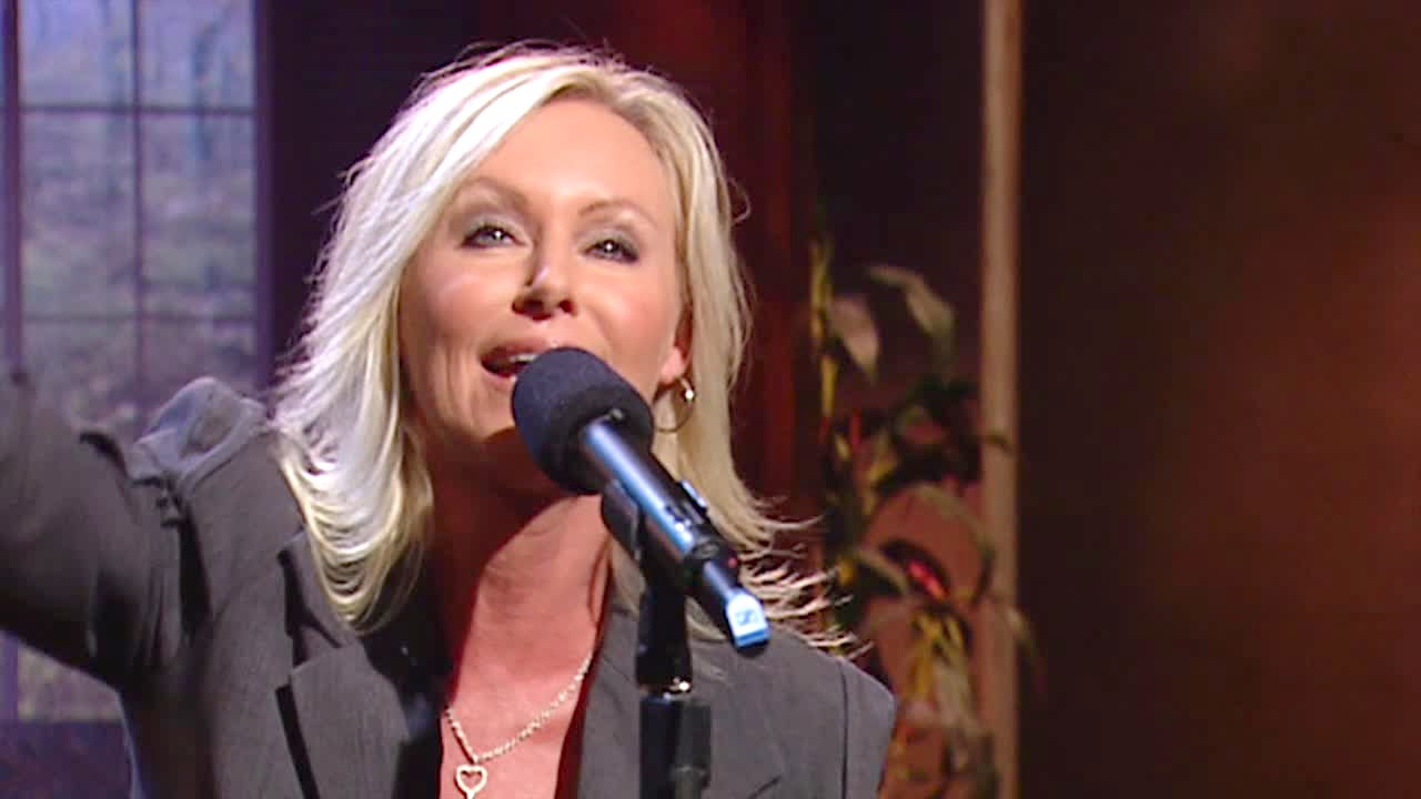 Tammy Trent: Welcome Home (James Robison / LIFE Today)