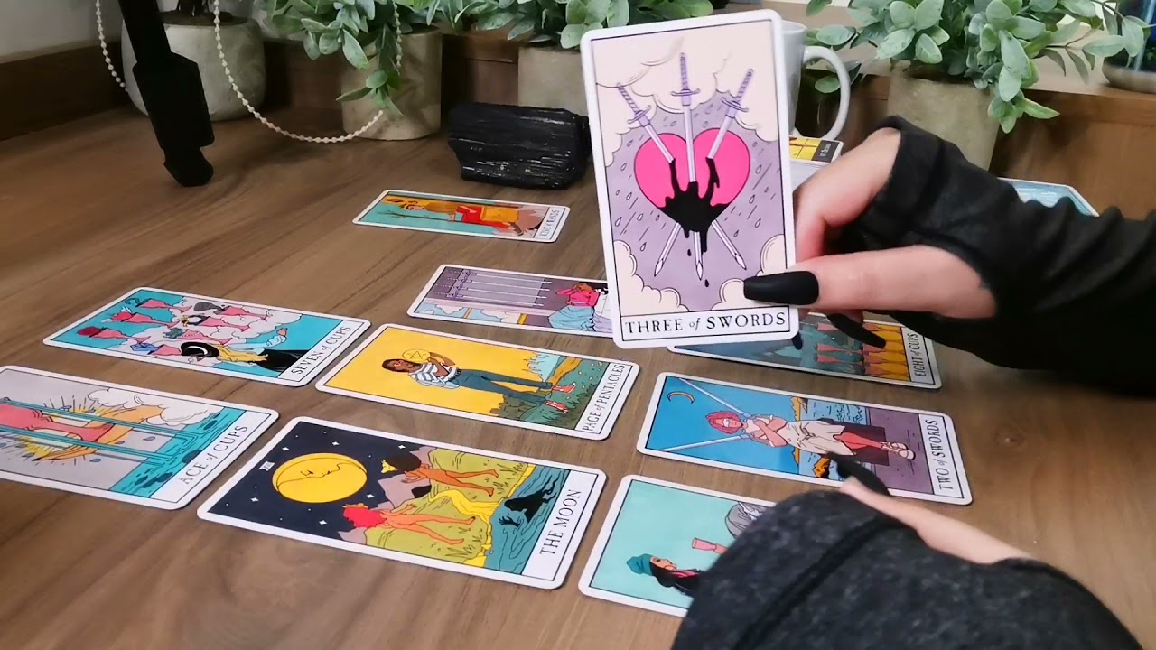 PISCES “THEY REALLY WANT TO IMPRESS YOU!”