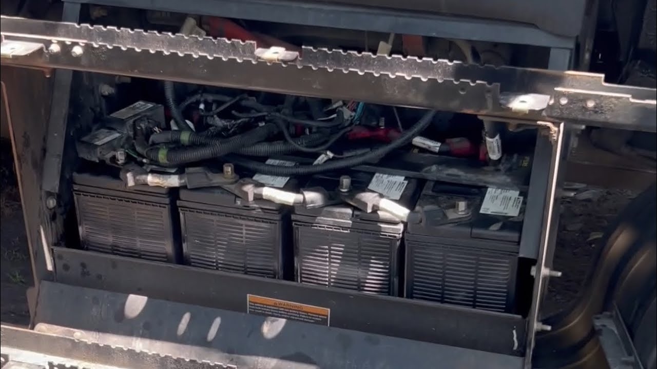 Замена батарей в системе кондиционирования KW T680 KIMS SLEEPER 2-х ярусная кровать/сделай сам #d...