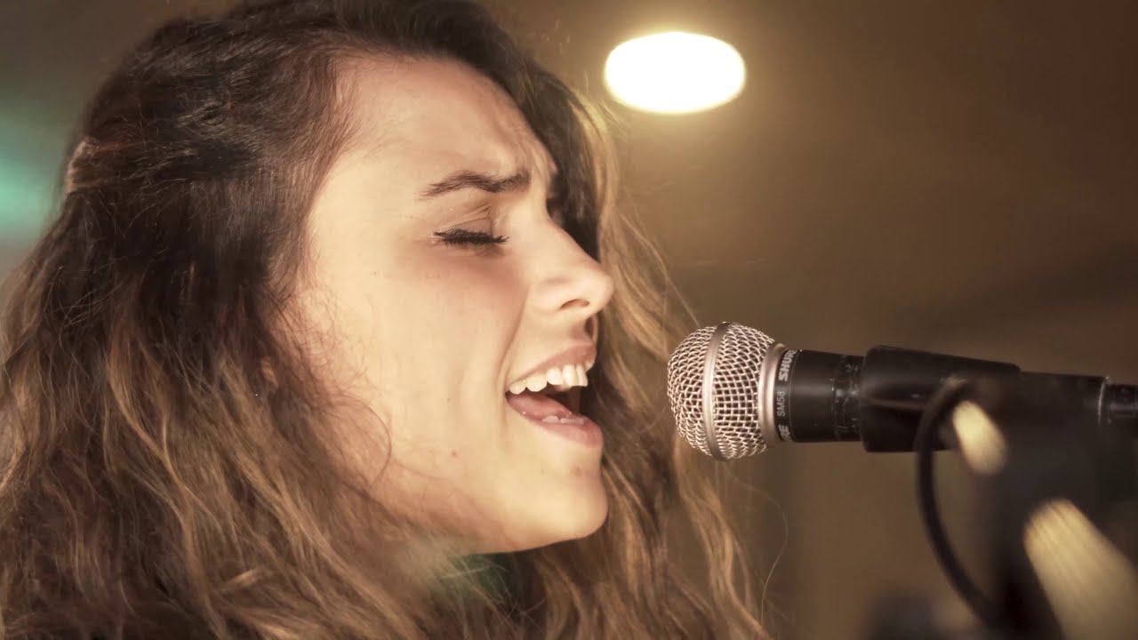 EL BORDE DE SU MANTO   COVER by Iglesia Evangélica de Huesca
