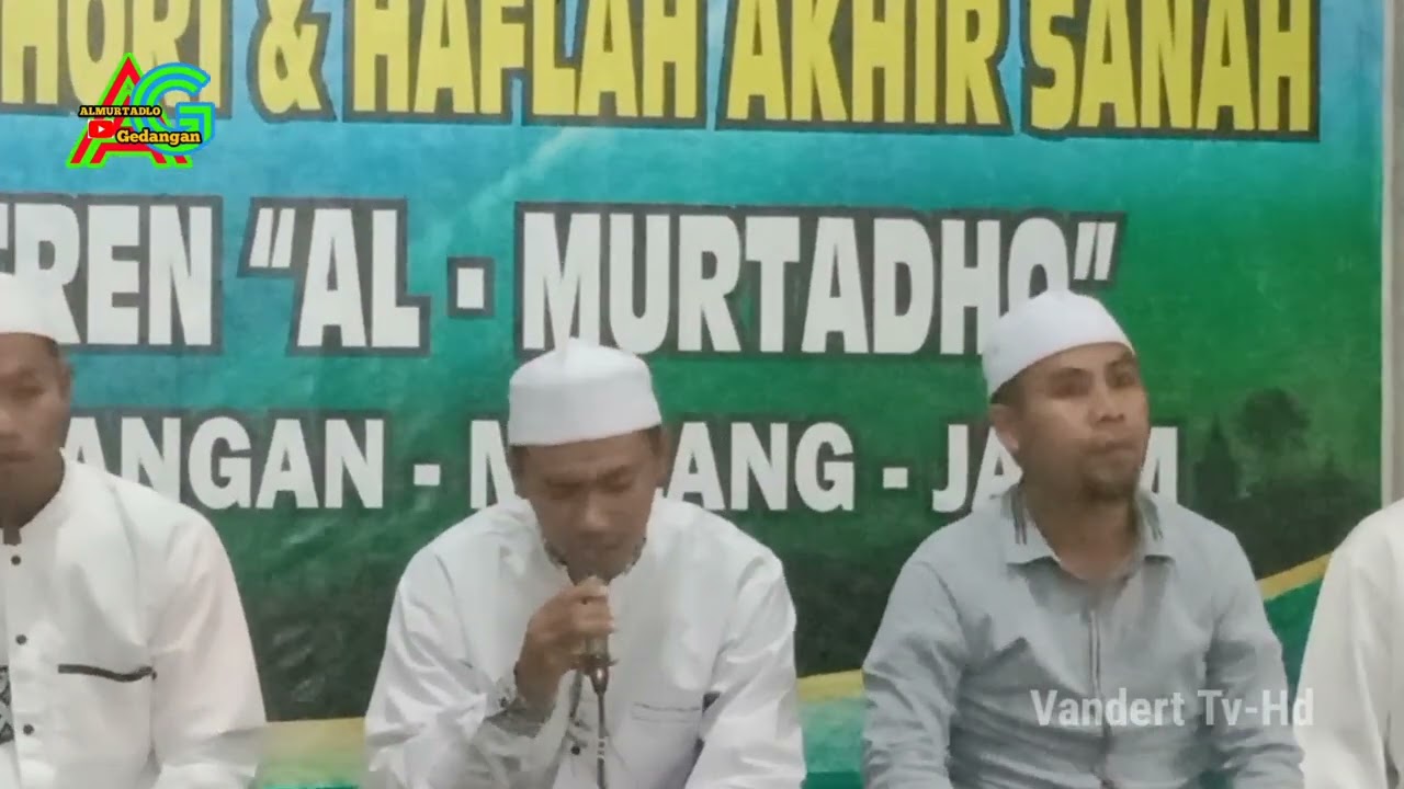 Pembacaan Maulid shimtud duror Majelis Maulid Almurtadlo