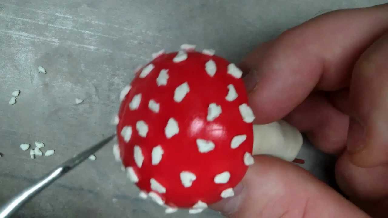 How to sculpt mushrooms, Lizard demo, part 5