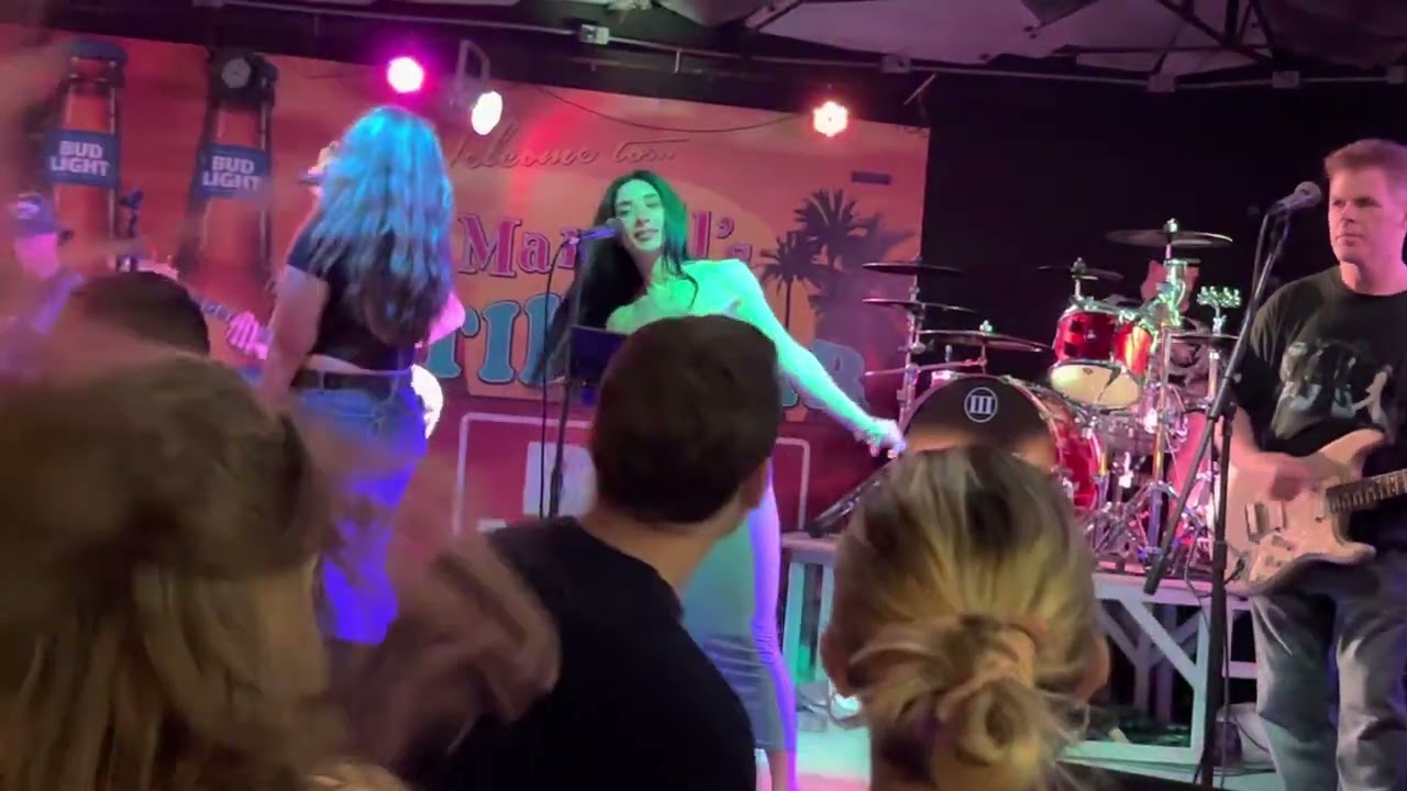 4 Non Blondes' What’s Going On by Jumper (band) at Martell’s Tiki Bar 8/26/22