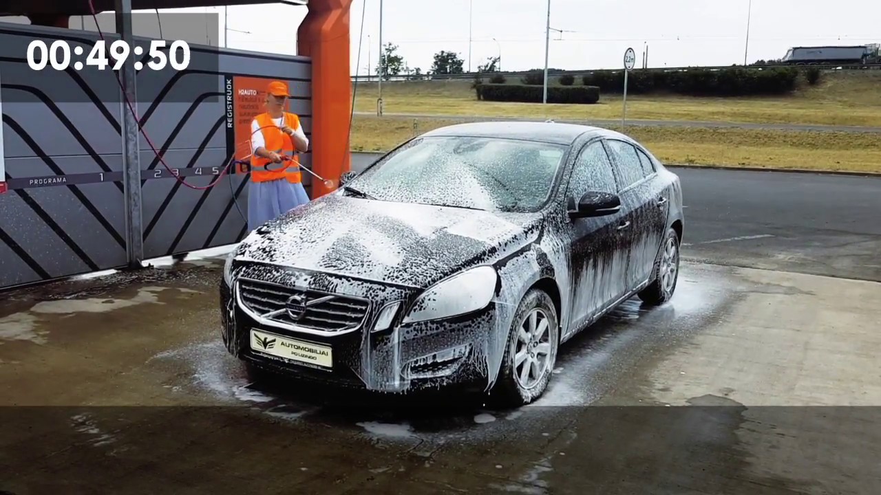 Kaip efektyviai nuplauti automobilį H2AUTO plovyklose