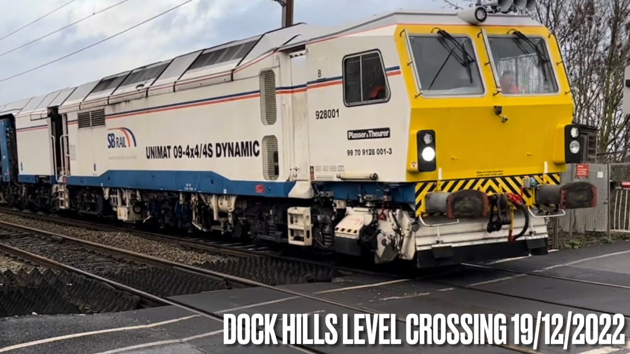 Christmas With Josh Episode 14 Dock Hills Level Crossing 19/12/2022