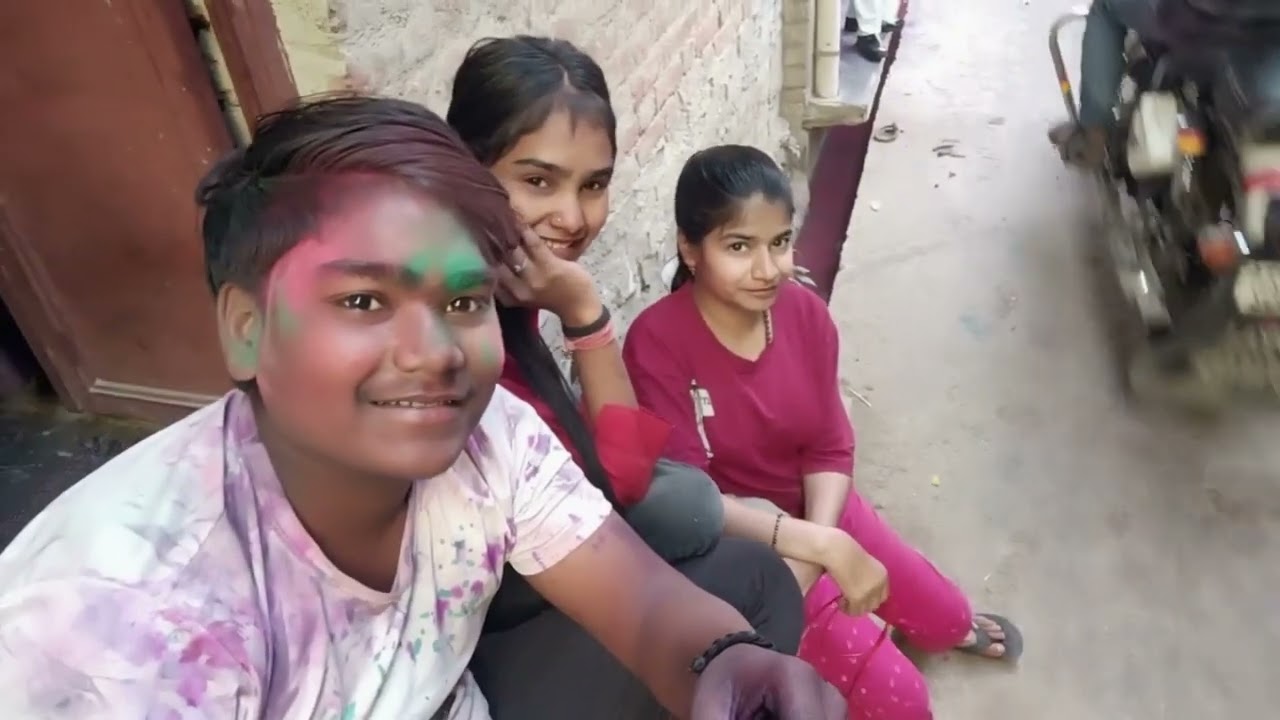 Daily vlog होली स्पेशल व्लॉग जरूर देखे