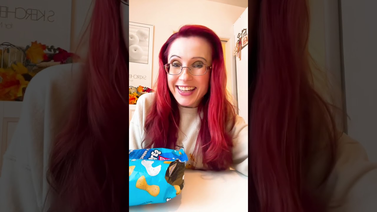 Pringles Mingles Sharp White Cheddar & Ranch snacks taste test! 🧀