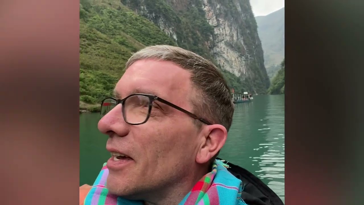 Ha Giang loop , mao pi leng pass Vietnam 