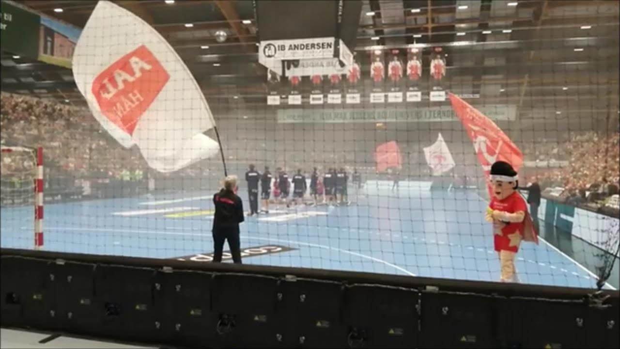 Aalborg Håndbold-SønderjyskE set fra tilskuerpladserne