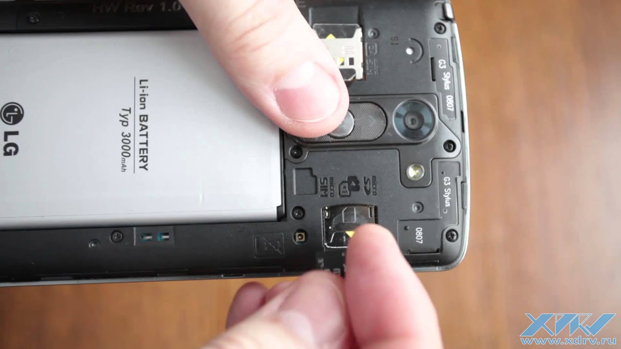 Как вставить SIM-карту в LG G3 Stylus (XDRV.RU)