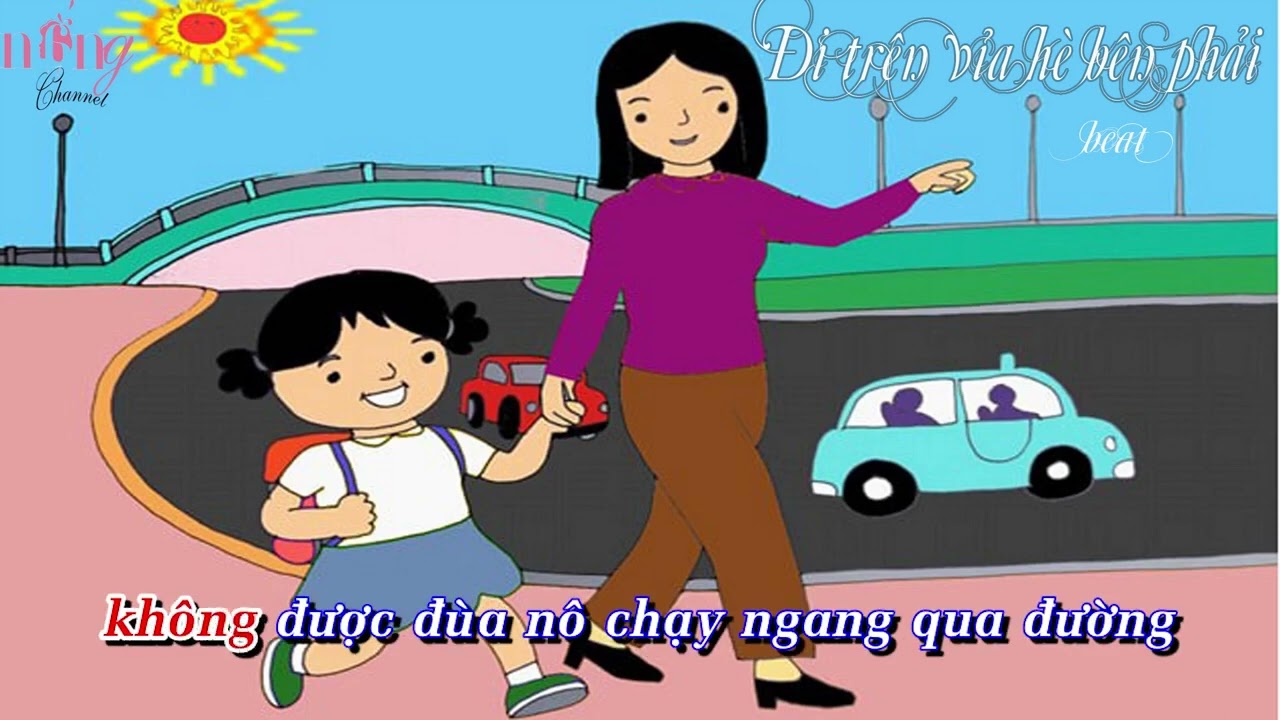 đi tr&ecirc;n vỉa h&egrave; b&ecirc;n phải