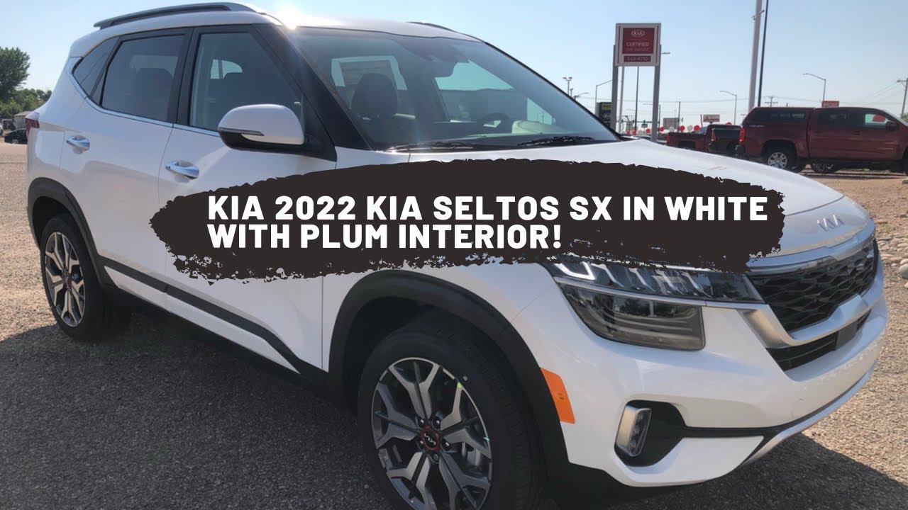 2022 Kia Seltos SX AWD review! Snow White Pearl with Plum interior!