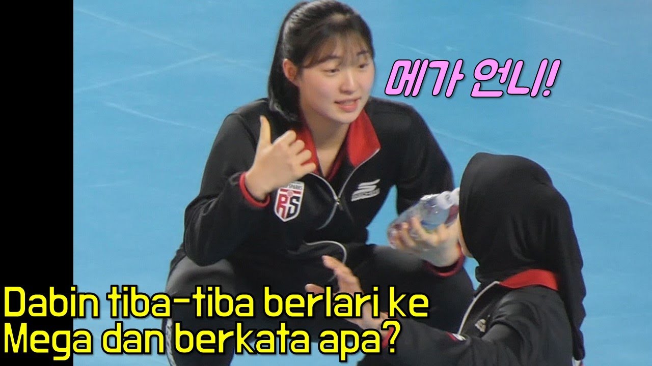 Dabin tiba-tiba berlari ke Megawatti dan berkata apa?