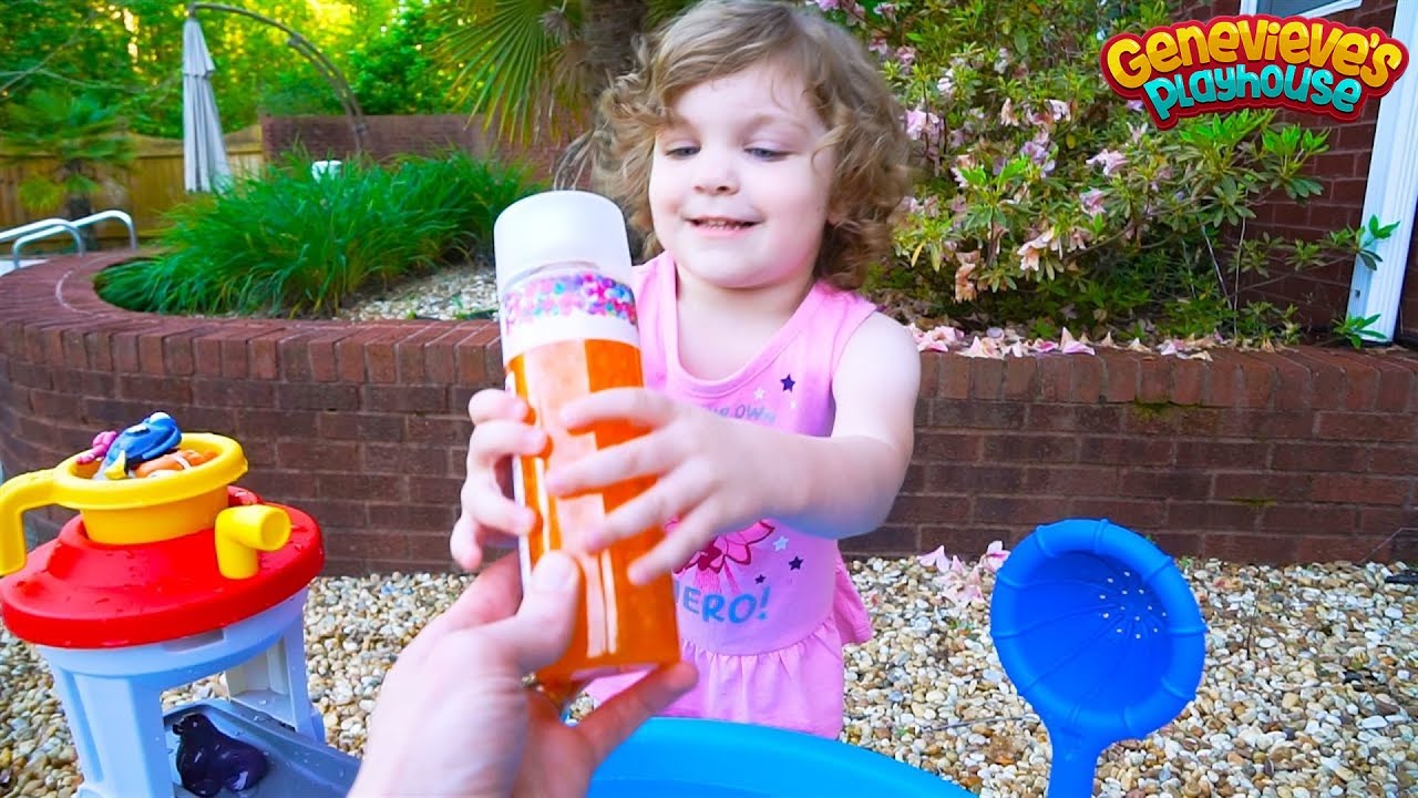 Genevieve plays with Finding Dory in our Backyard Water Table!