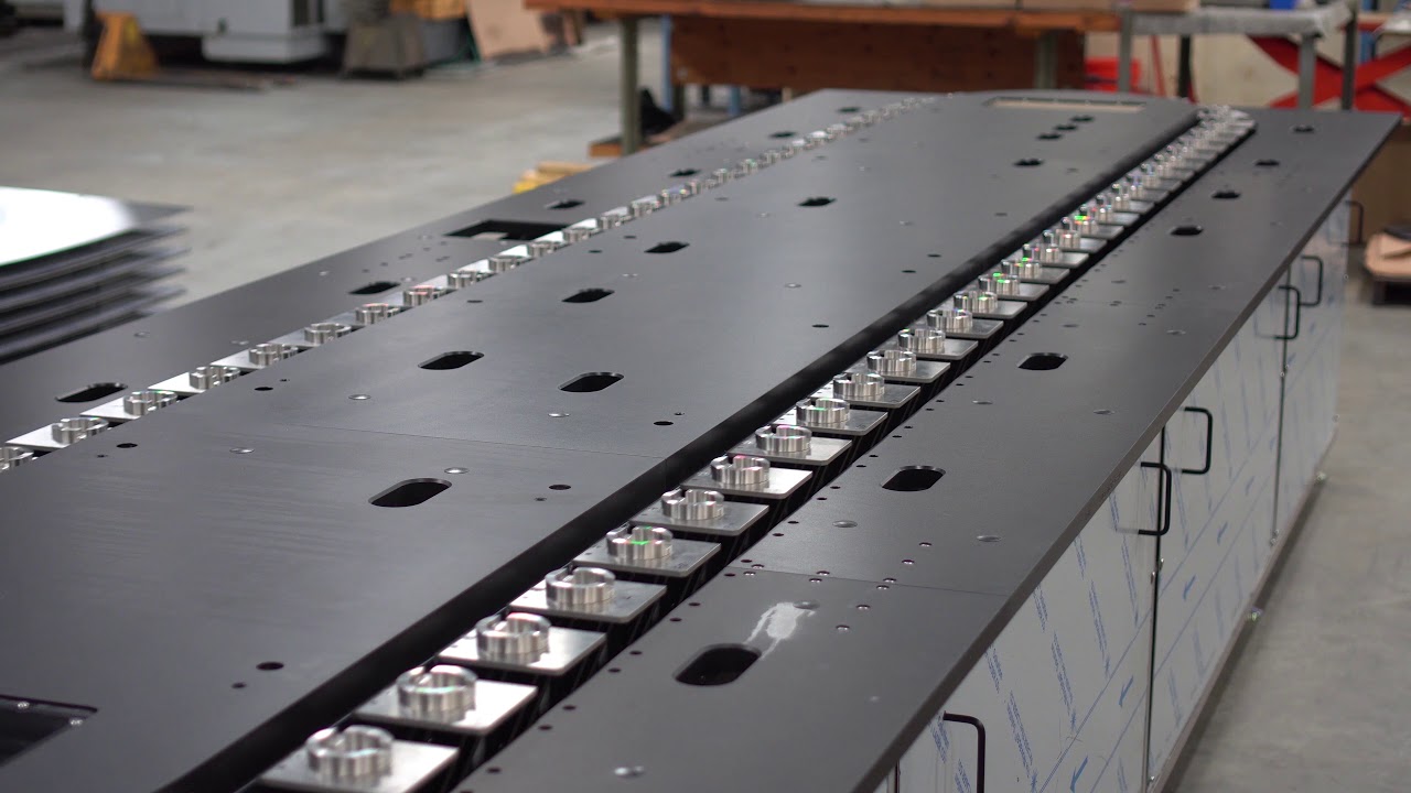 Stelron Precision Link Chassis