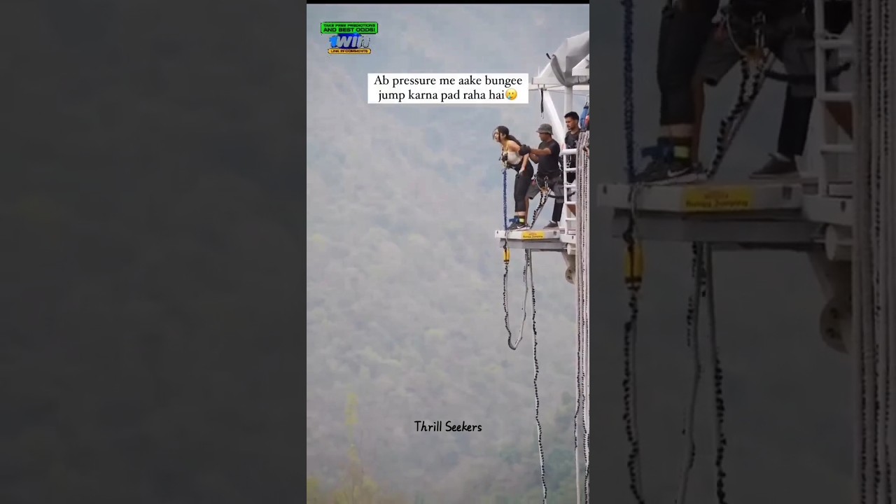 Cute girl bunjee jumping | #shorts #rishikesh #bunjeejumping