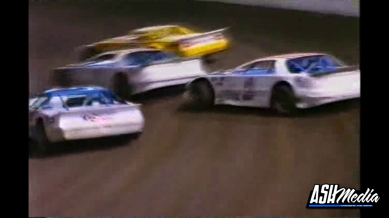 Super Sedans: USA vs Aust. Test - Heat 1 - Newcastle Motordrome - 26.12.1995