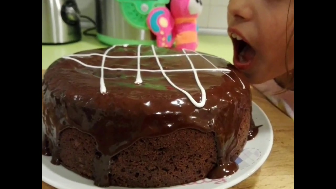 Bizcocho de chocolate espectacular de bueno con olla GM