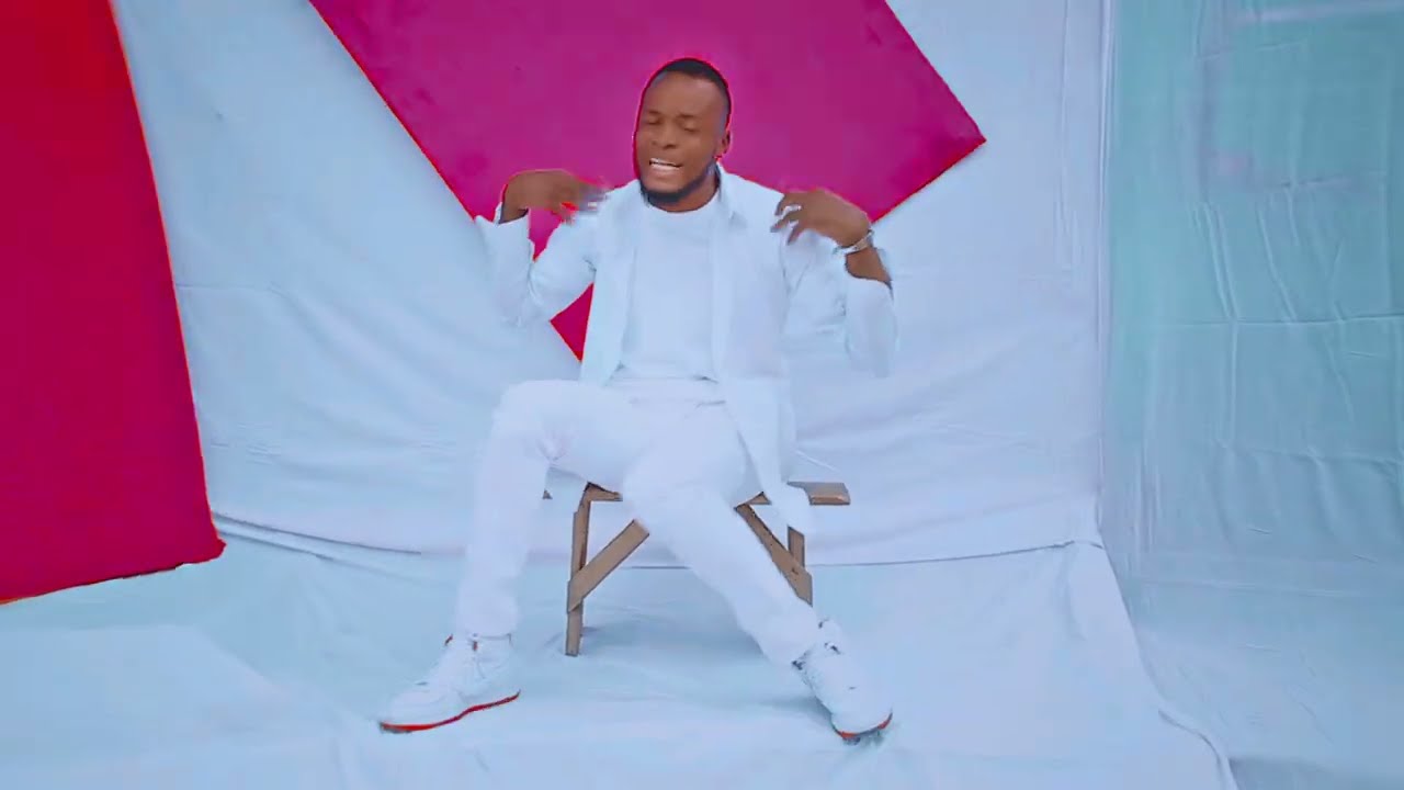CESAR MUKADI  WA MILELE  ( CLIP OFFICIEL )