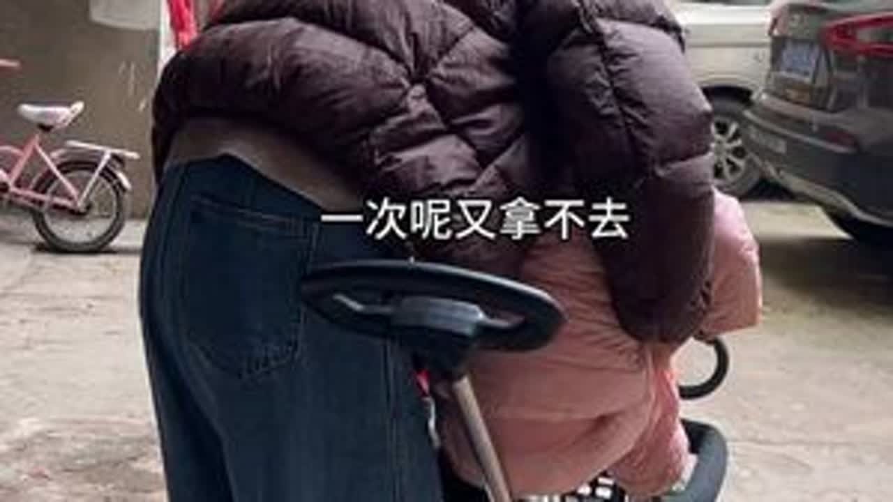 记录贵州远嫁江西日常生活，孩子爸不在家又恢复到以前了，今天又和朋友到处去逛了，老三一身玩的全是泥巴#日常vlog #记录真实生活 #远嫁