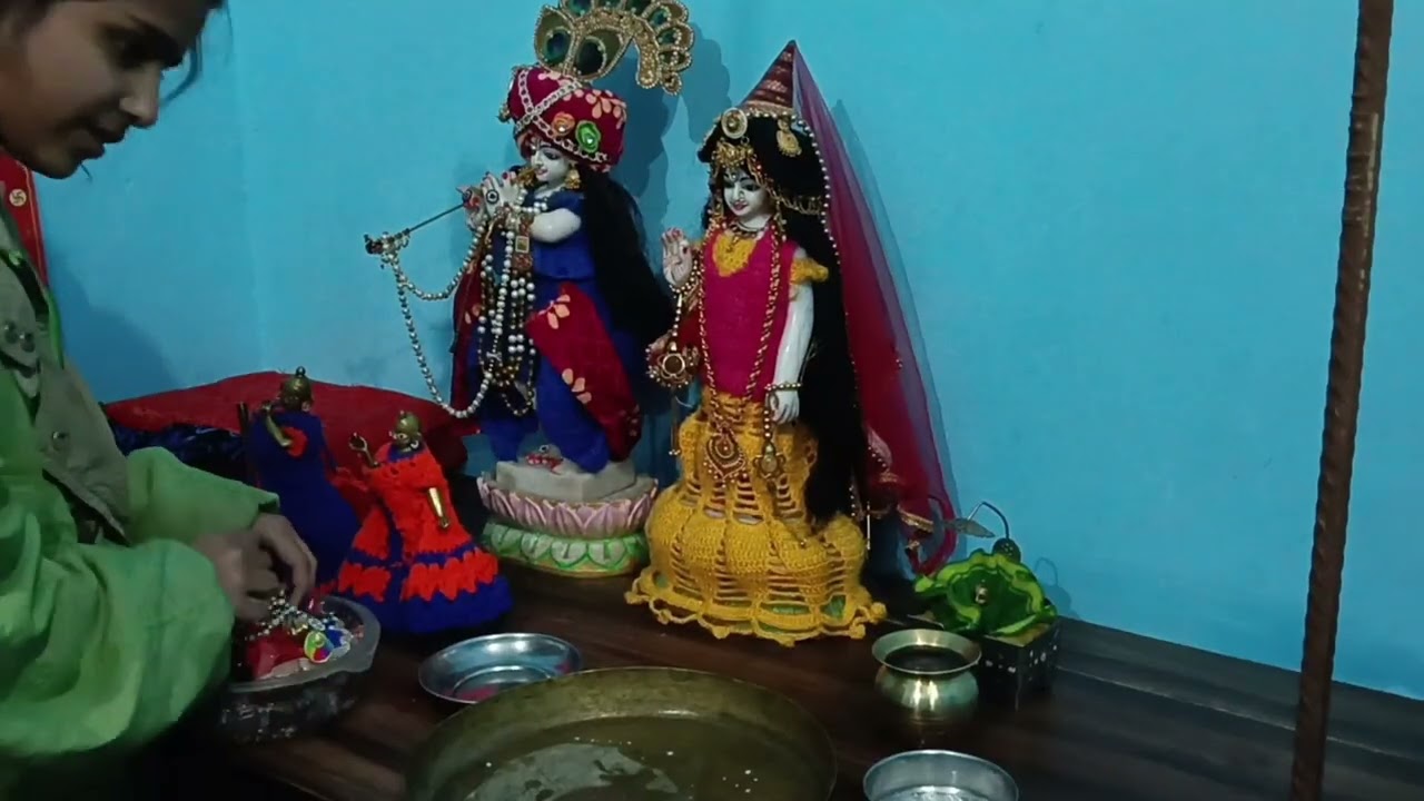 Aaj Bahut Din Mei Puja Start Hui Hai 😊😊