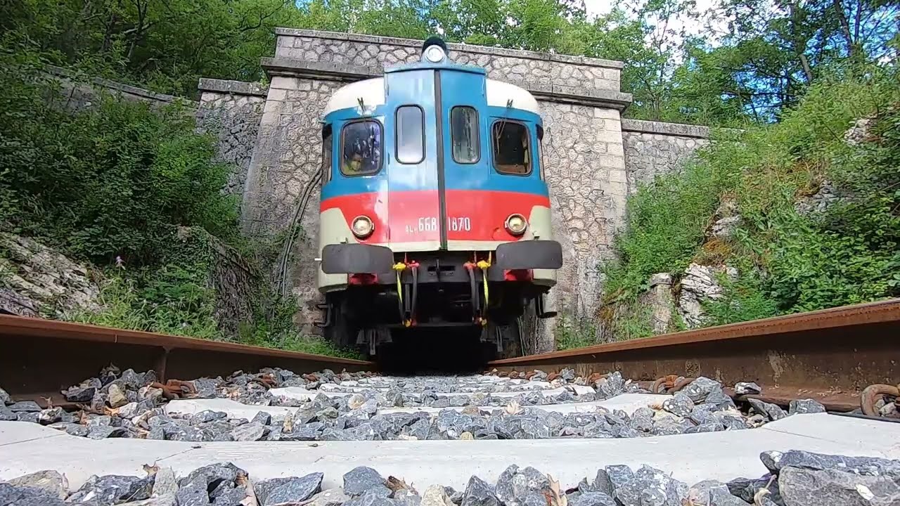 Automotrici ALn 668 (1870+1882) Irpinia Express