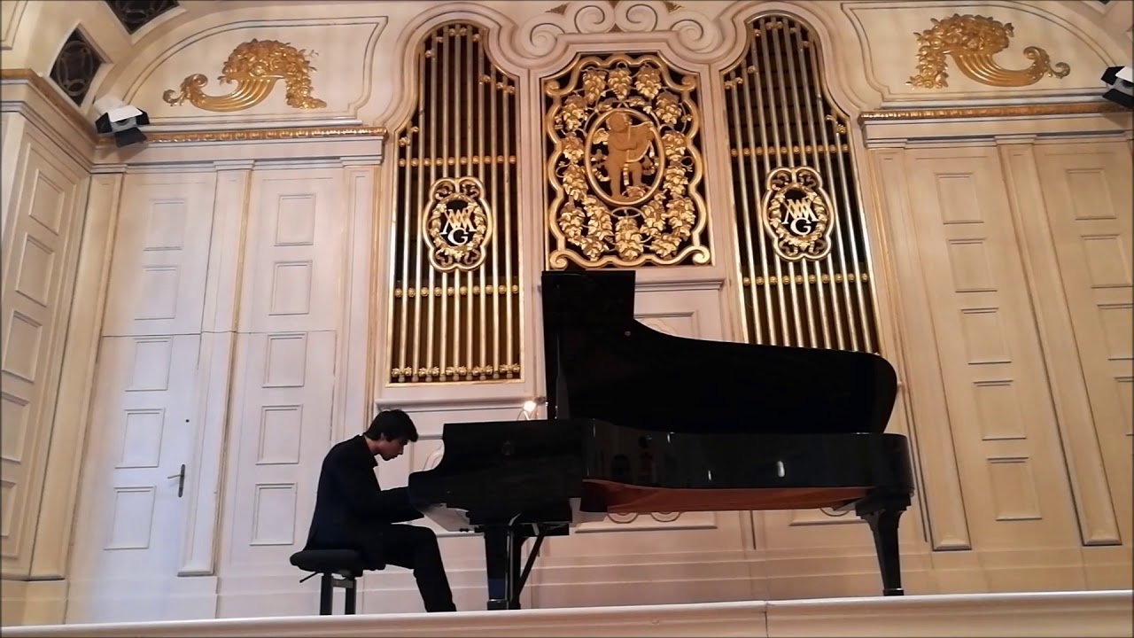 Enrico Mainas Performs Brahms at the Mozarteum Summer Academy