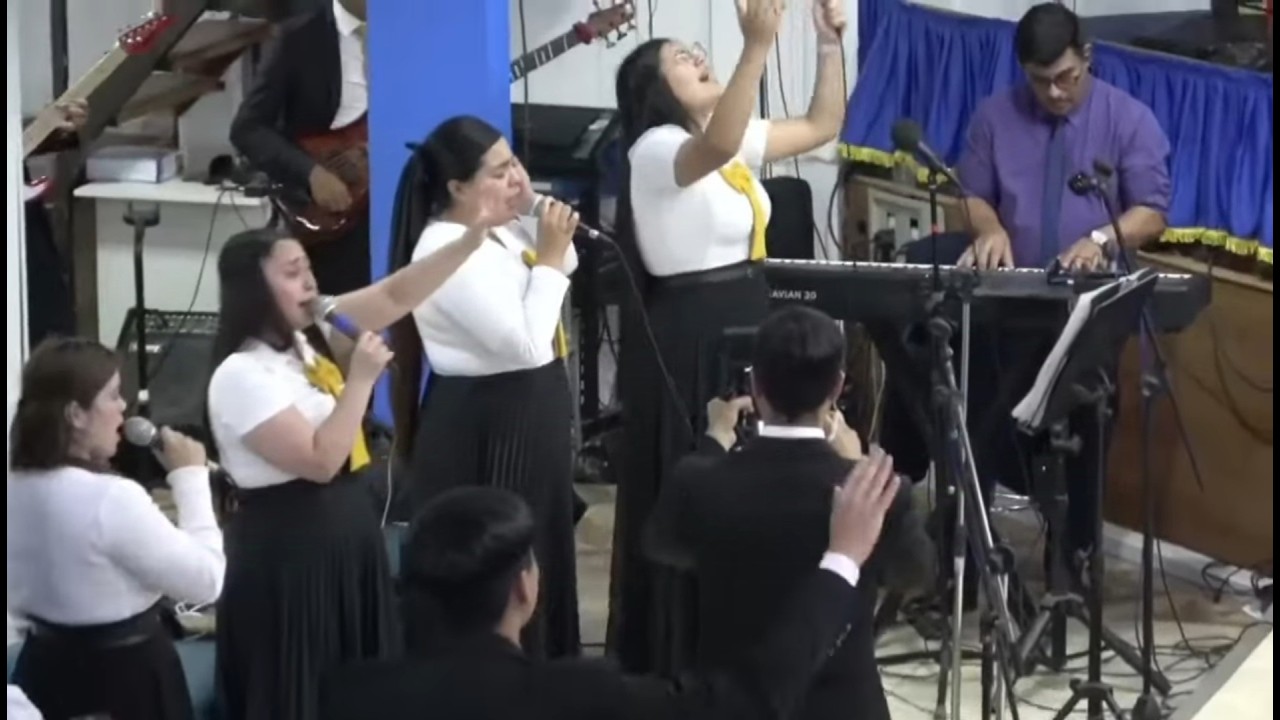 Eres todo para mí (Cómo no decirte que yo te amo) y Heme aquí - Coro Iglesia Pentecostal Getsemaní