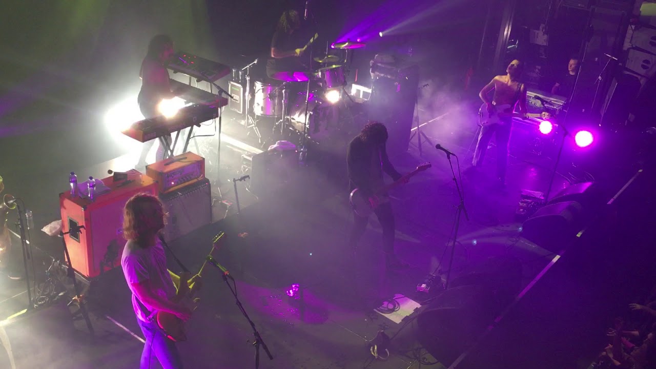 Sticky Fingers - How to Fly feat. True Vibenation (Live at The Paradiso)