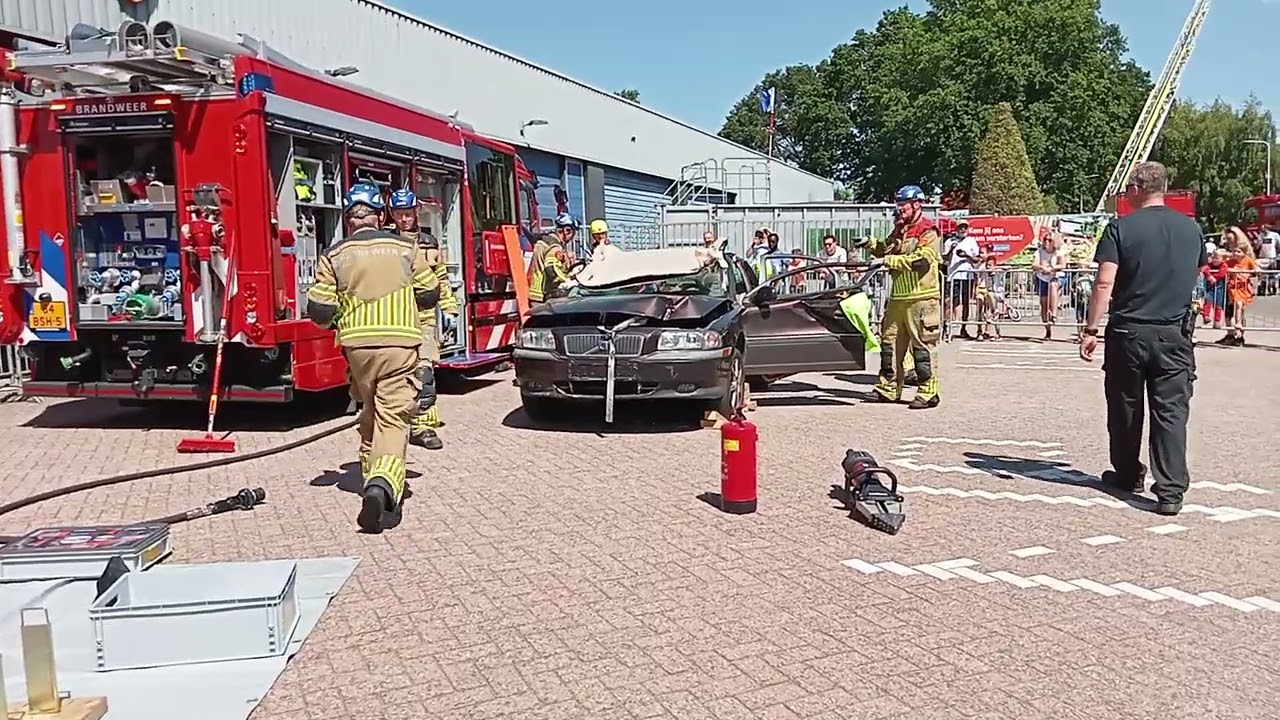 opendag brandweer wierden 10 juni 2013 deel 2