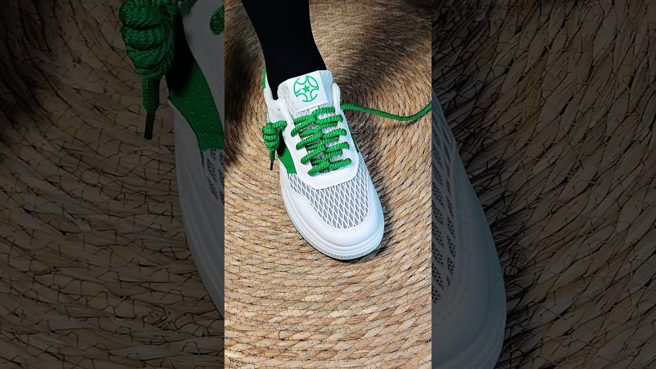 Easy tricks to fix sneaker laces #ShoeWearingTips #LifeHacks #ContentInspiration