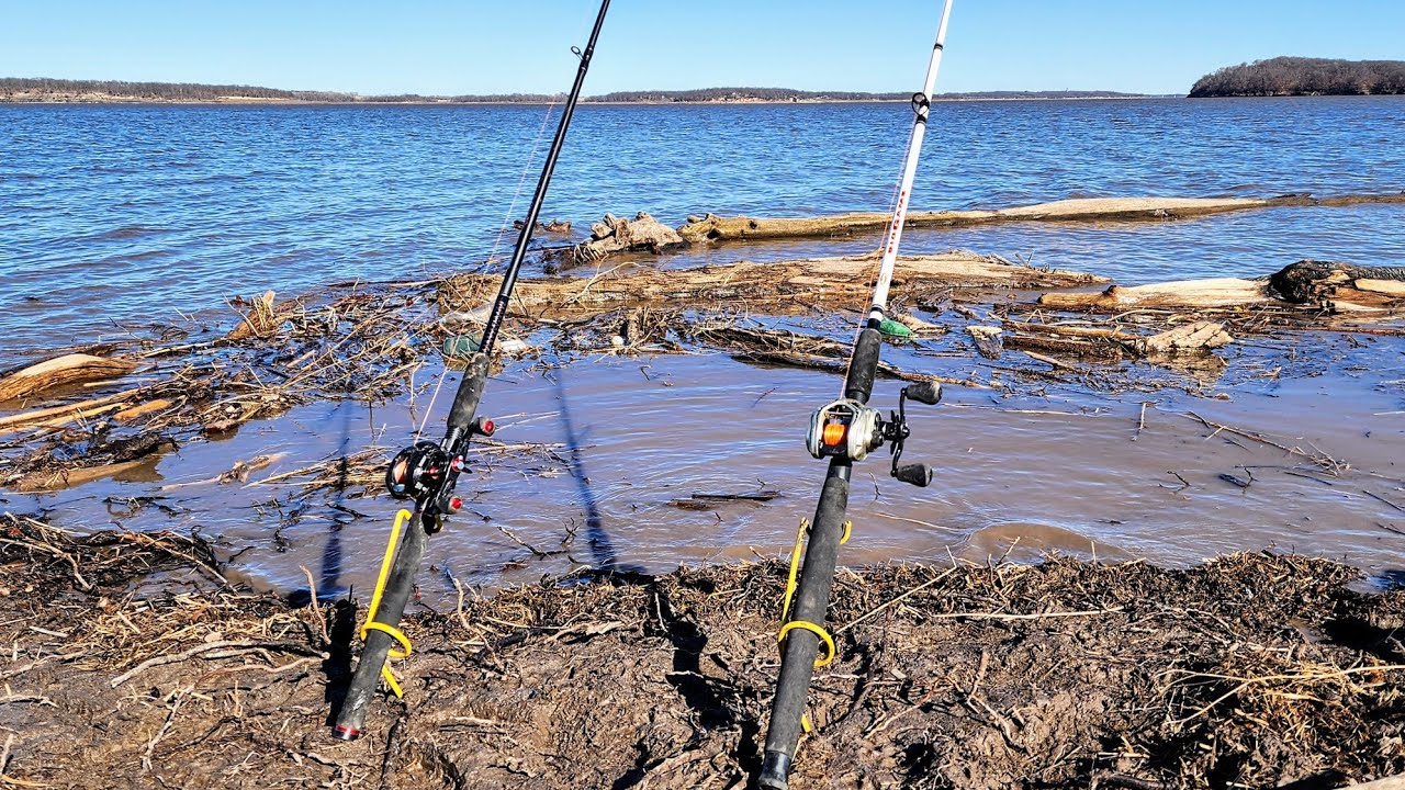 These SIMPLE TIPS Catch TONS OF CATFISH!! (Bank Fishing)
