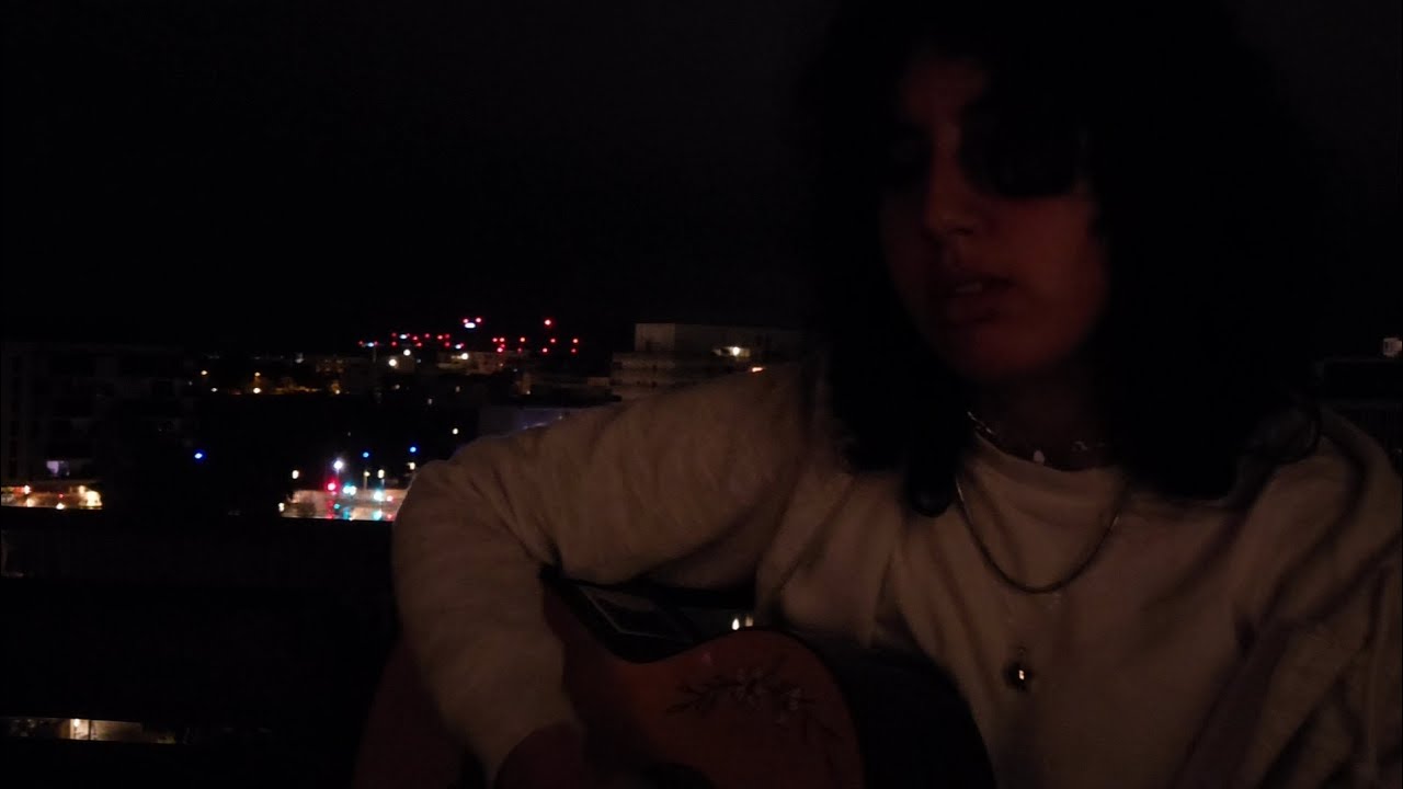 Listen before I go – billie eilish (rooftop cover)