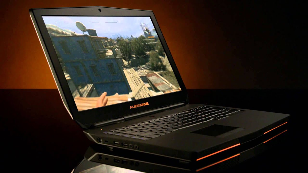 up close alienware 17 video
