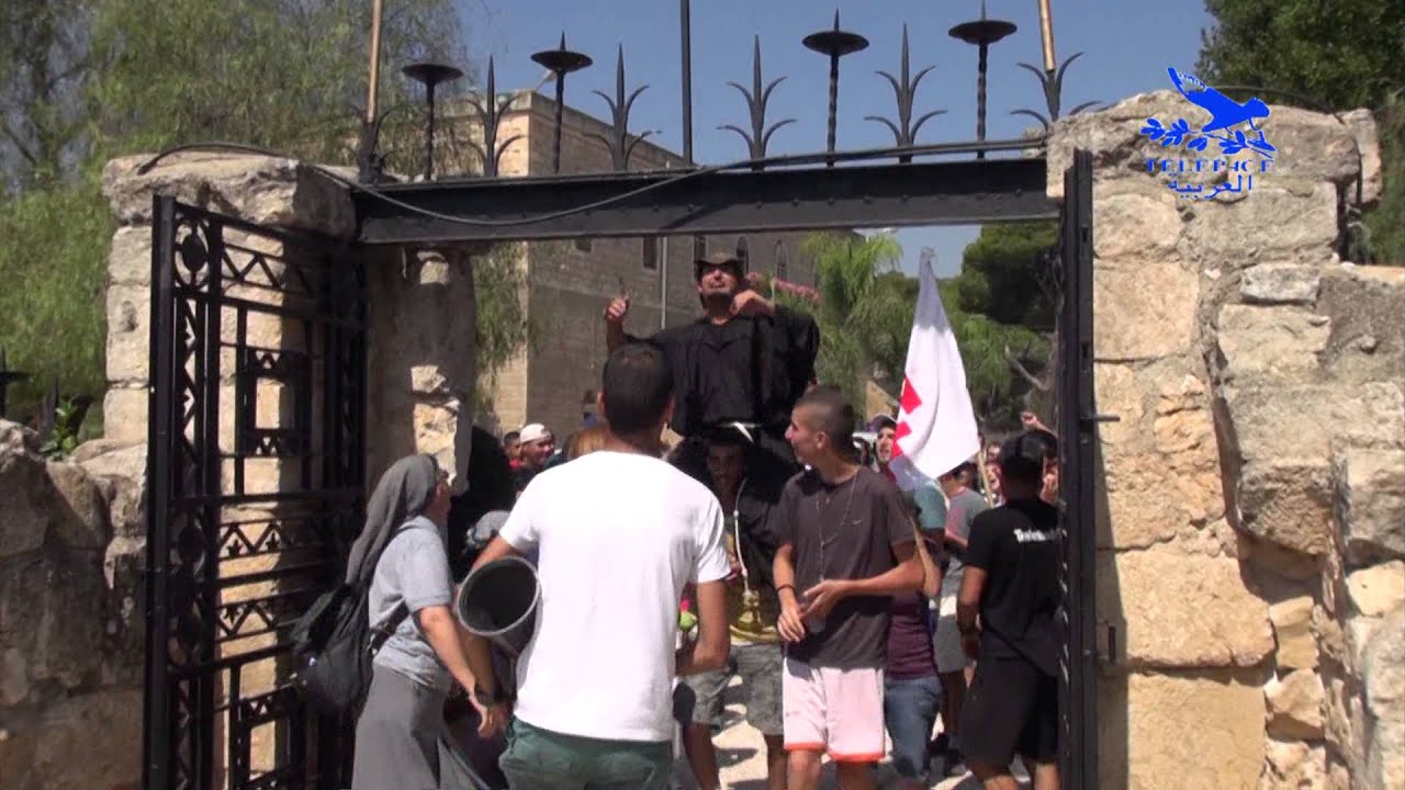 وصول المسيرة الفرنسيسكانية إلى جبل طابور