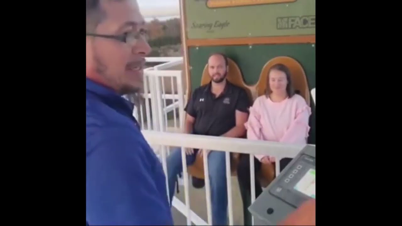 Dude Had Everybody Shook With This Theme Park Ride Prank!