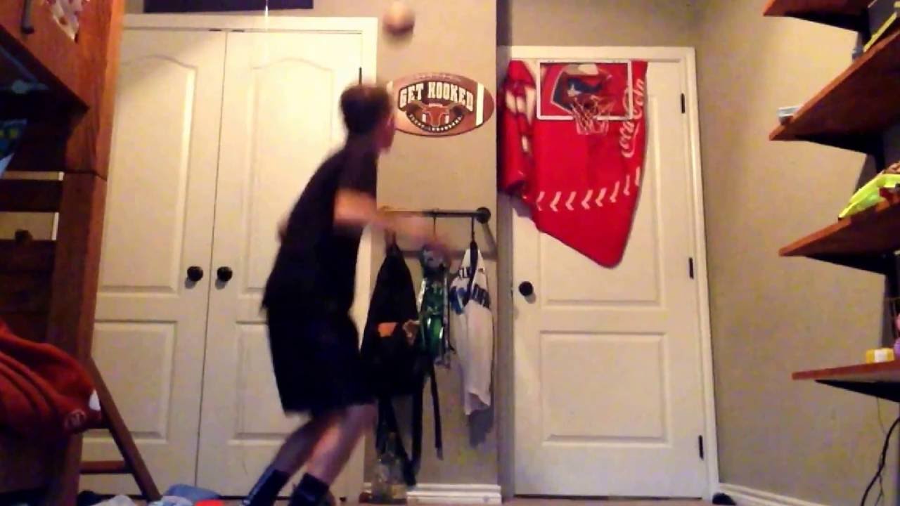 Sklz Pro Mini Hoop Trick Shots!