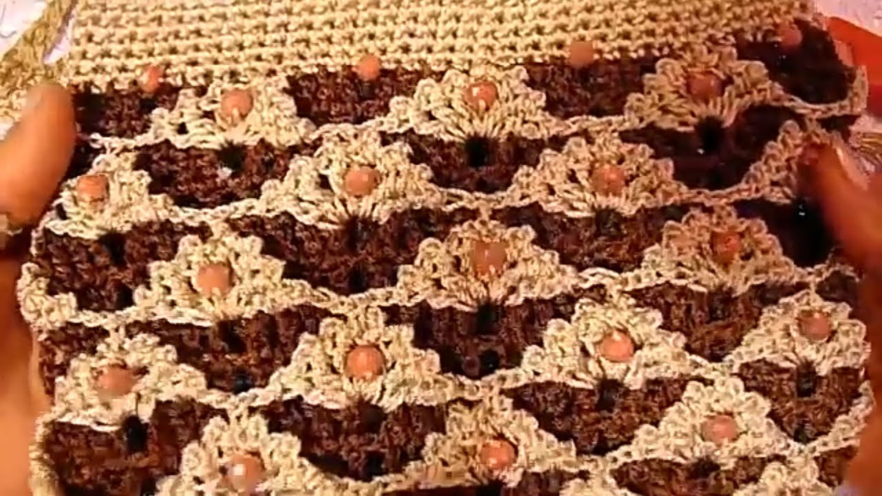 Bolsito a Crochet puntada Red de Coronitas