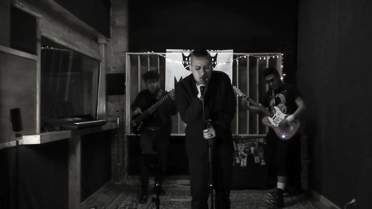 BURNED EYES-JUNK BROLER LIVE SESSION