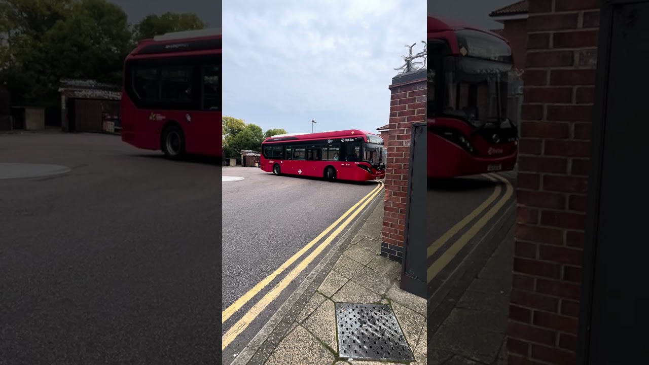 290 & 285 Passing Through Uxbridge Road / Hampton Sainsbury's - Sunday 19th October 2025 
