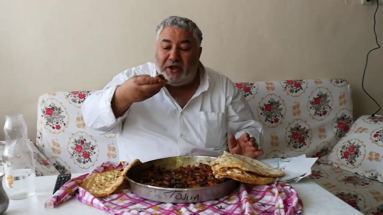 Evde Tek Kalan Tosun Baba