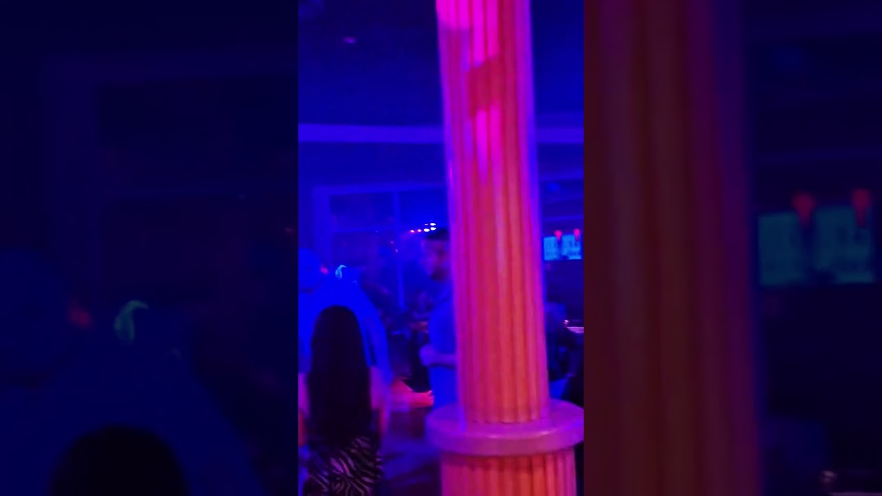 80&rsquo;s Party, Flashbacks