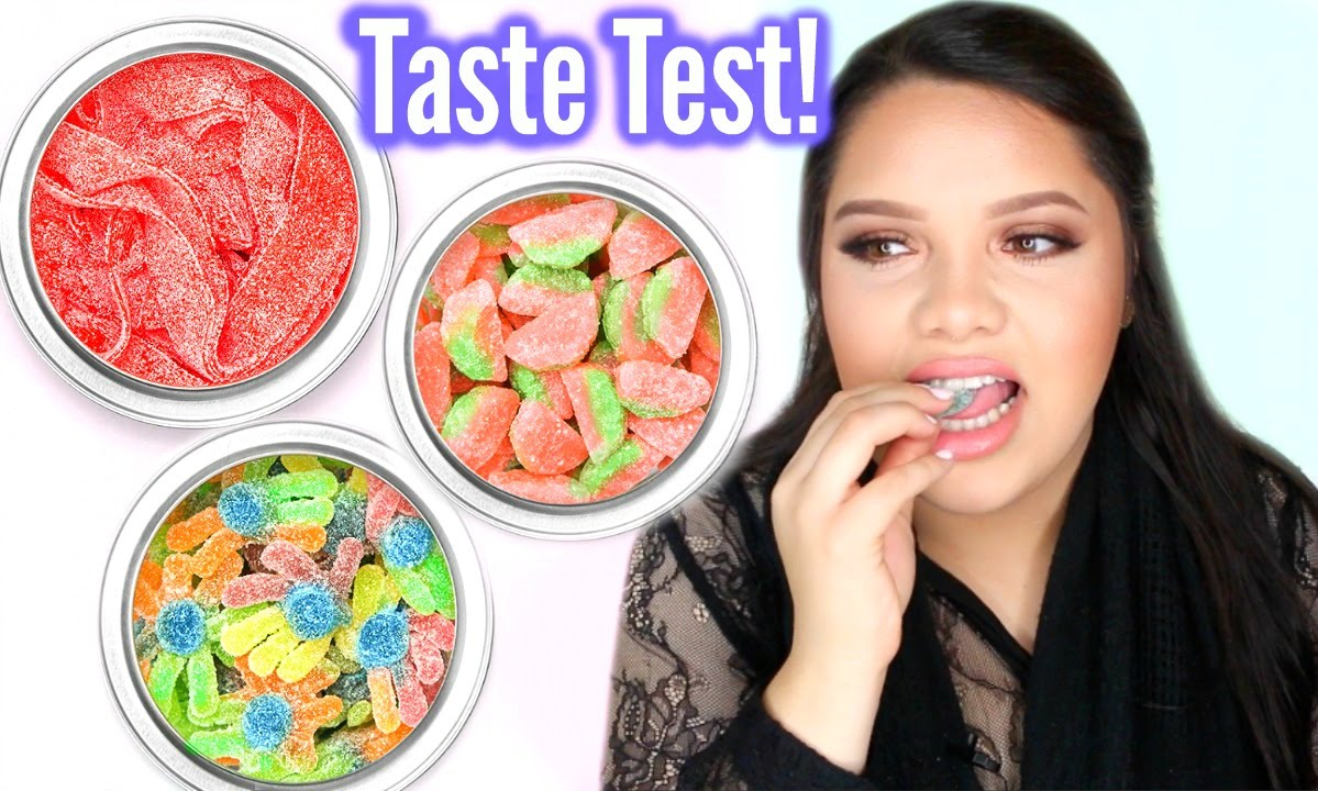 Candy Club Taste Test & Unboxing!