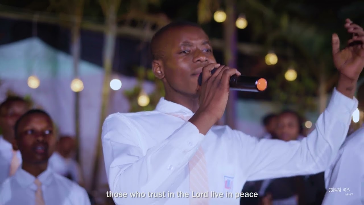 YARAMBOHOYE By Jehovah niss choir [ Lycee de Nyanza]