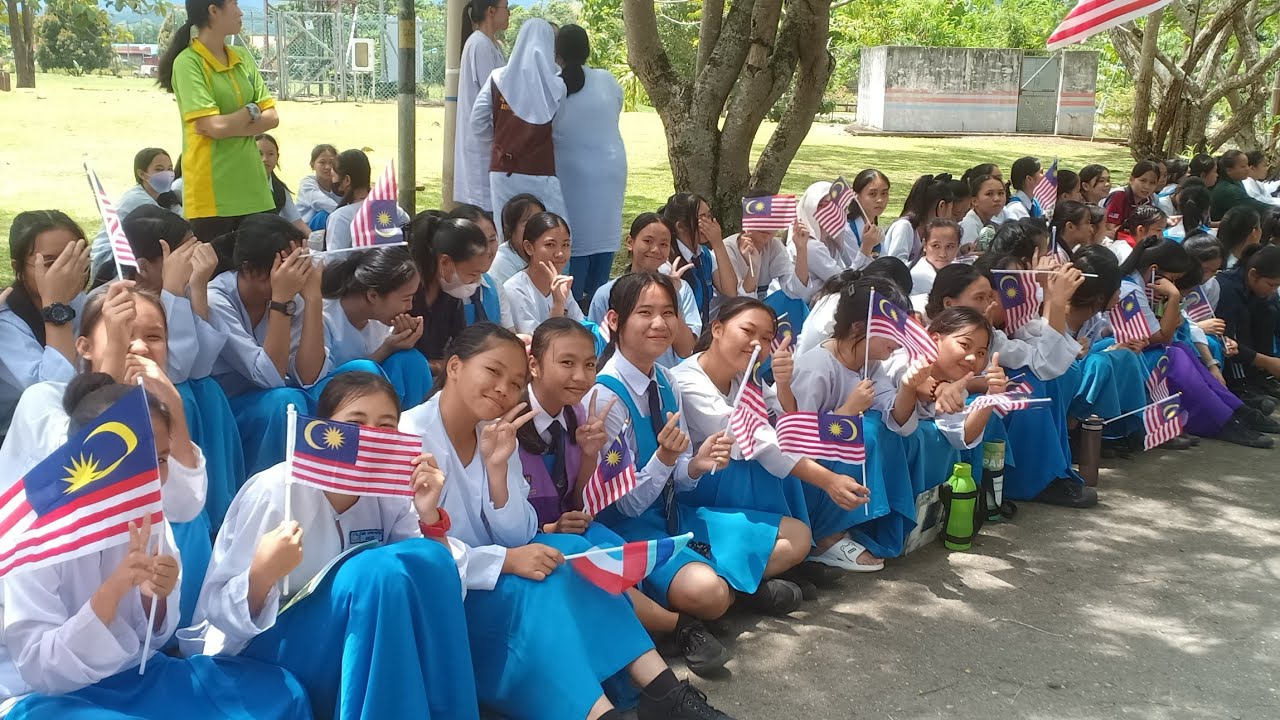 KEMBARA MERDEKA JALUR GEMILANG SMK APIN-APIN KENINGAU 2024