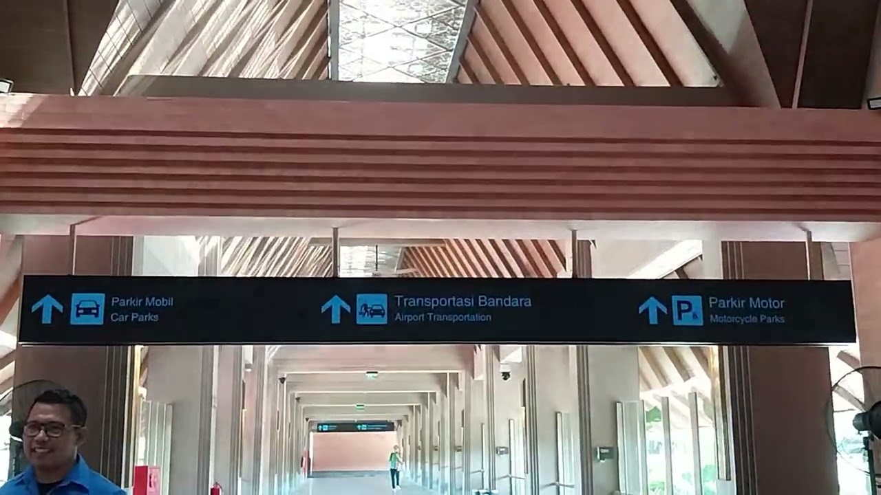 TERBARU Jalan Kaki ke Titik Poin order/Penjemputan OJEK ONLINE Ngurah Rai BALI / Guide Gojek Online