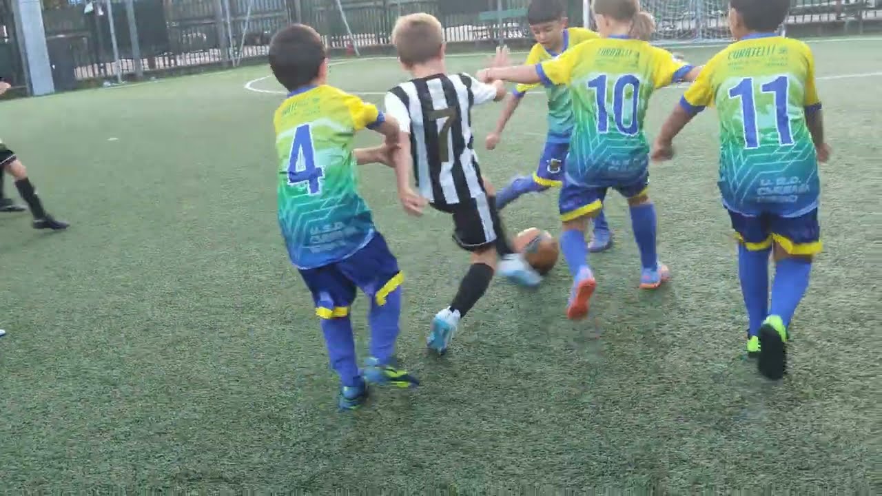 Carrara90- primi Calci 2015