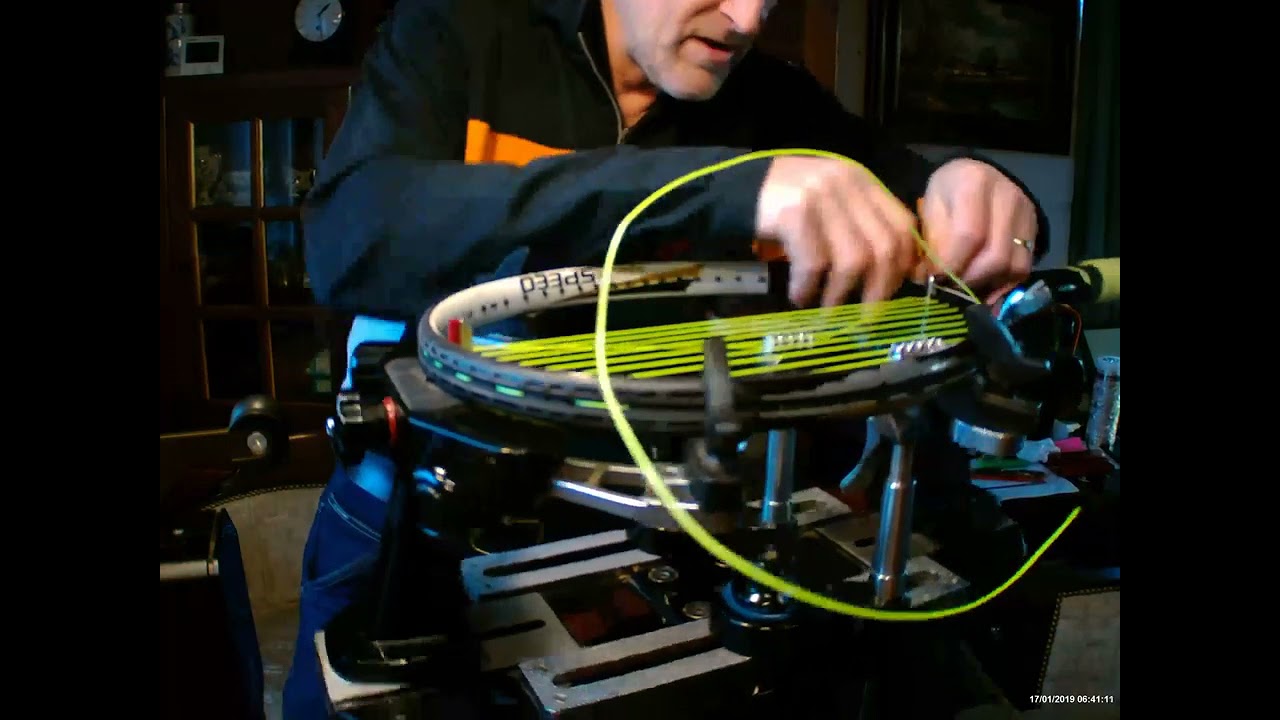 Tutorial - How to string a tennis racket